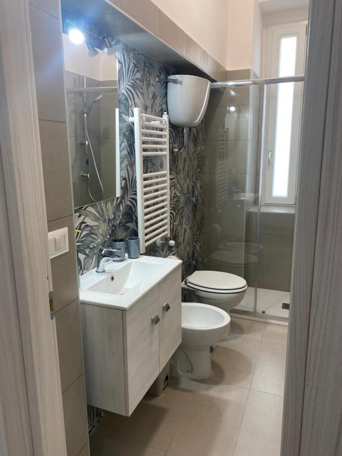 Garden House Apartments In 나폴리 외부 사진