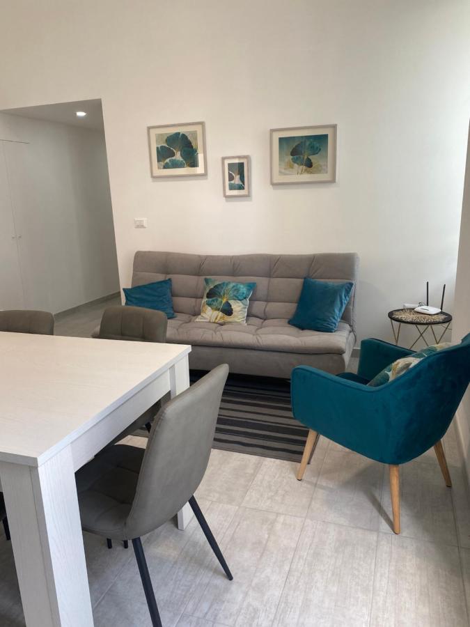 Garden House Apartments In 나폴리 외부 사진