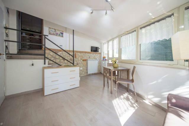 Garden House Apartments In 나폴리 외부 사진