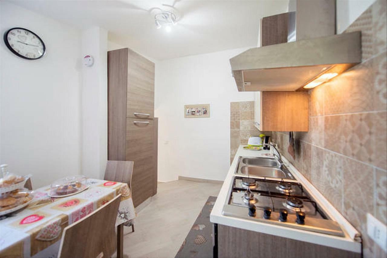 Garden House Apartments In 나폴리 외부 사진